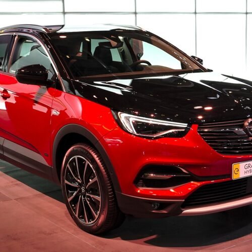 Opel Granland 2017 – 2021