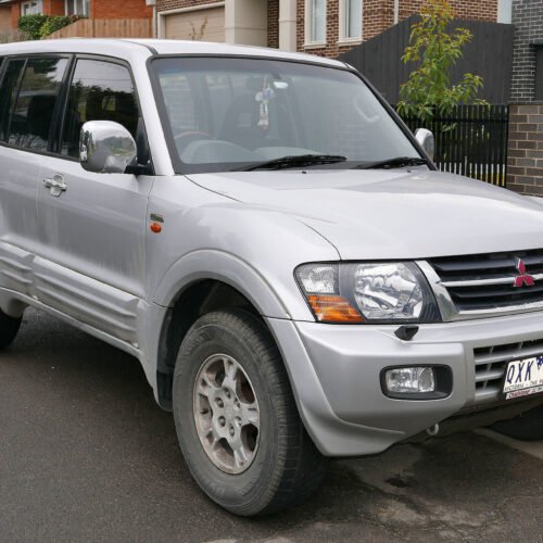 Mitsubishi Pajero 2000 – 2005